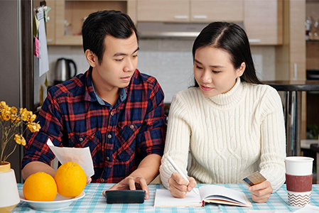 Blog_Maxx_3_tips-for-living-on-a-tight-budget-saving-money